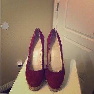 CHRISTAIN LOUBOUTINS